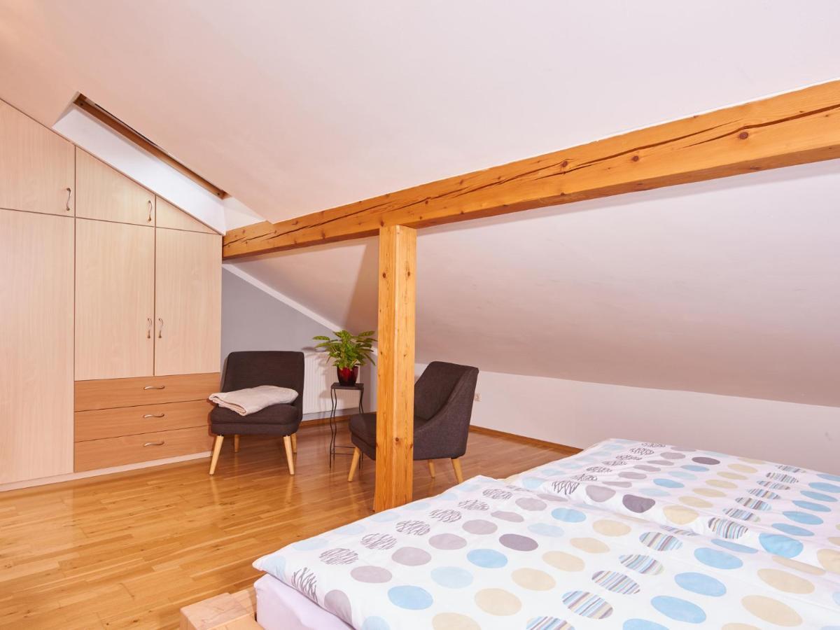 Koch Apartment Hoslwang